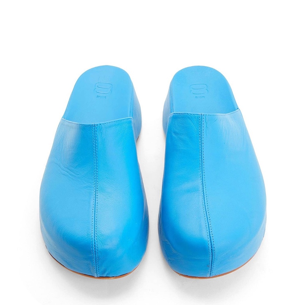 Turquoise Leather Clogs 39, 8 by Yoox